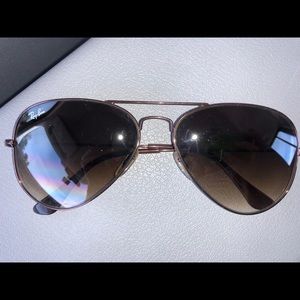 Slightly used aviator Ray Bans